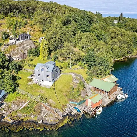 Iv Feriehus Sveio